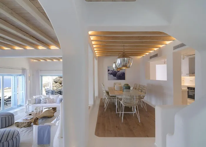 Bluebird Sunbird Willa Mykonos Town